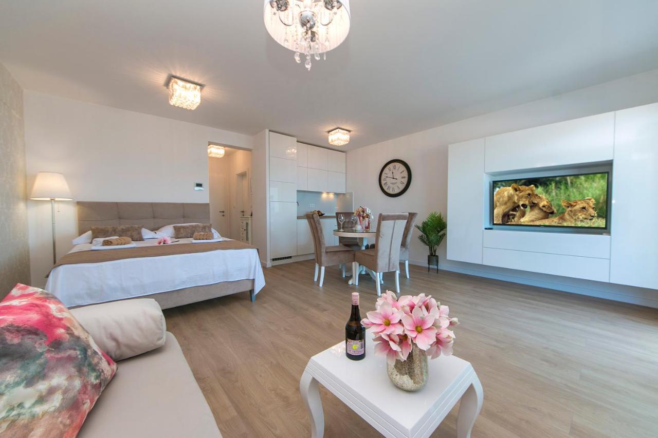Apartman Sunshine Makarska Exterior photo